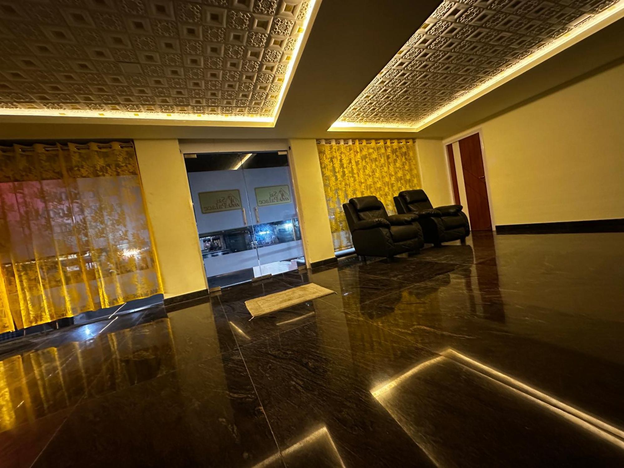 Mps Sai Palace Tiruvannāmalai Extérieur photo