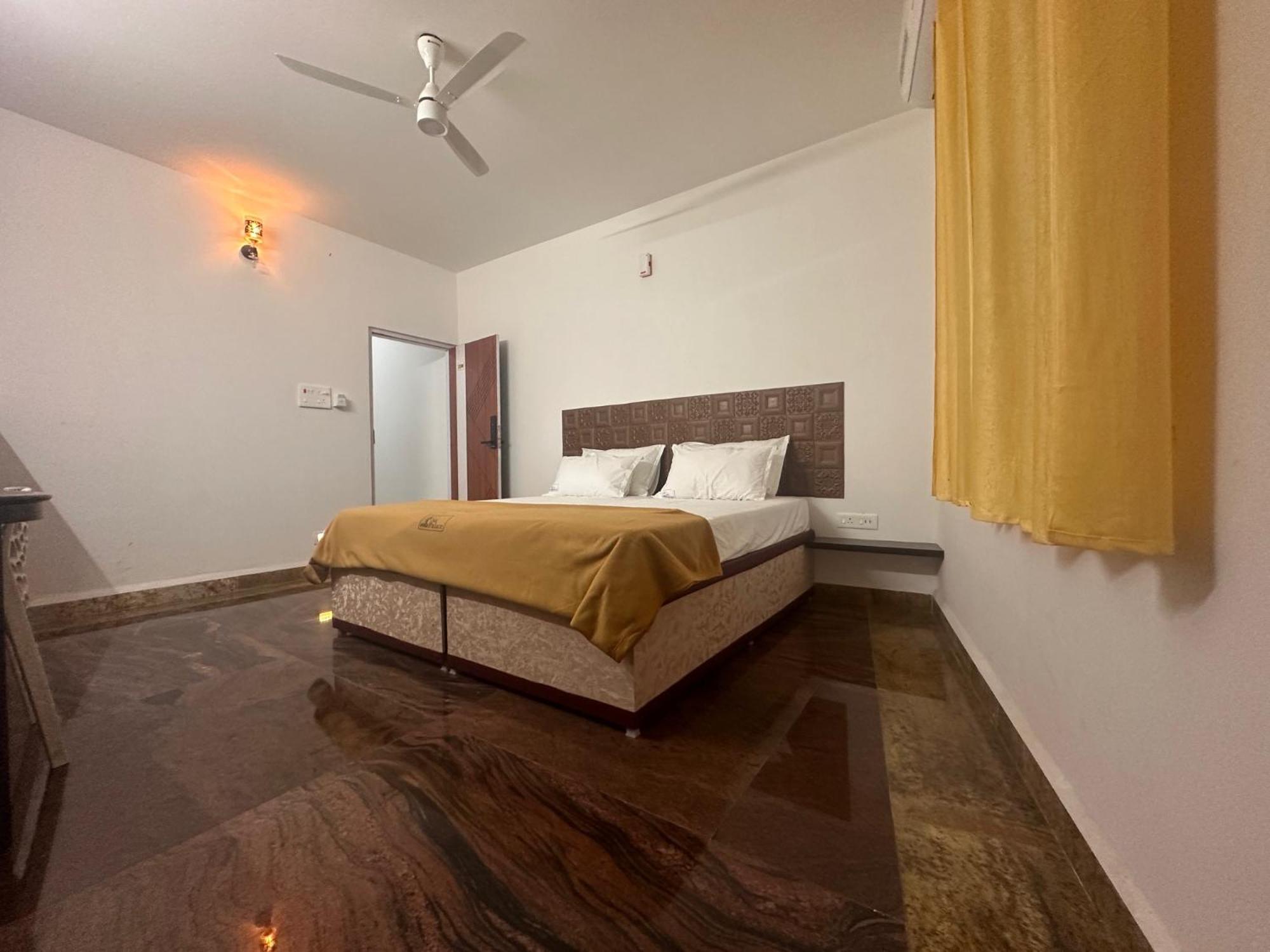 Mps Sai Palace Tiruvannāmalai Extérieur photo