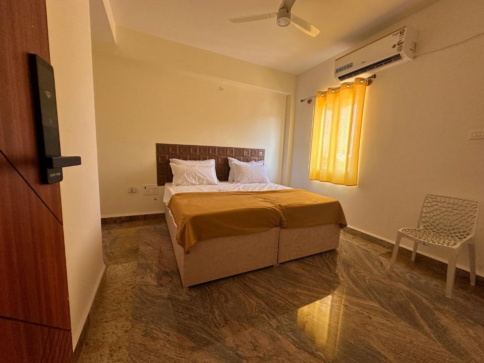 Mps Sai Palace Tiruvannāmalai Extérieur photo